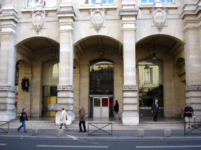 フランス パリ 郵便局