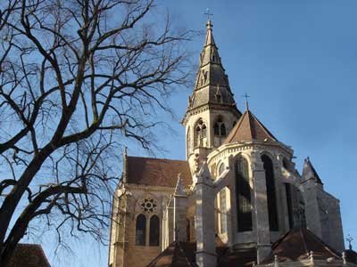 スミュール アン ノーソワの教会