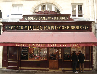 パリのお菓子屋